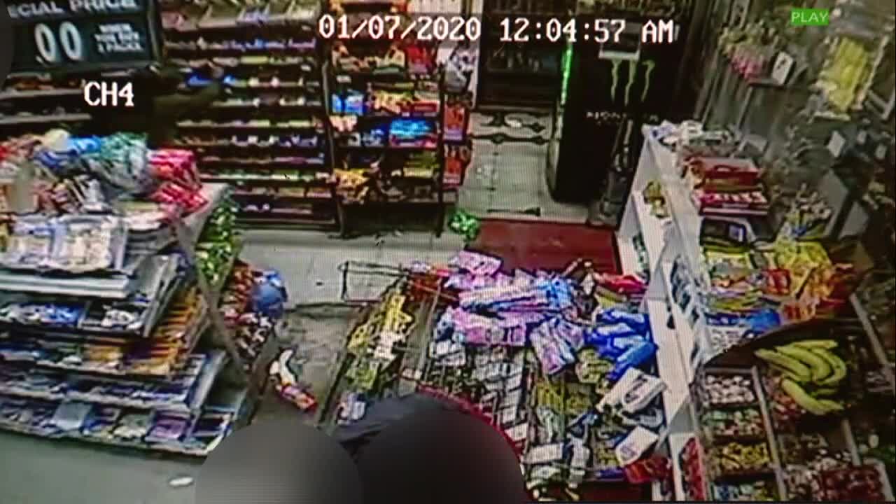 Surveillance video of teens ransacking gas station on Detroit's west side