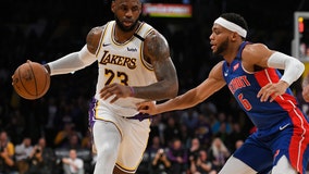 Swat team: Lakers block 20 shots, hold off Pistons 106-99