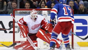 Rangers roll to 4-2 win over Red Wings in return from break