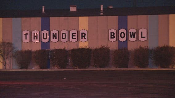 3 shot during fight at bowling alley in Allen Park