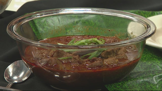 Top Sirloin Super Bowl Chili