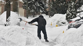 Tracking another big snowstorm headed for southeast Mich. Tuesday night; half a foot of snow possible for some