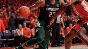 Dosunmu injured on Spartans' buzzer dunk; No. 22 Illini fall