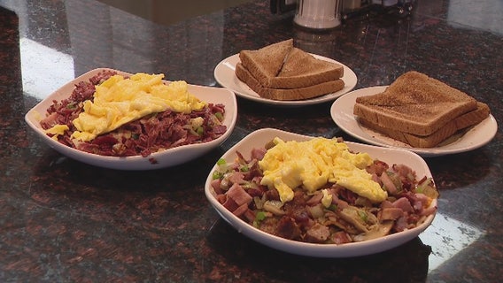 24/7 eats at Berkley Coney and Grill