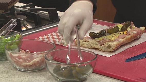 Making raclette sandwiches with Detroit Panzerotti