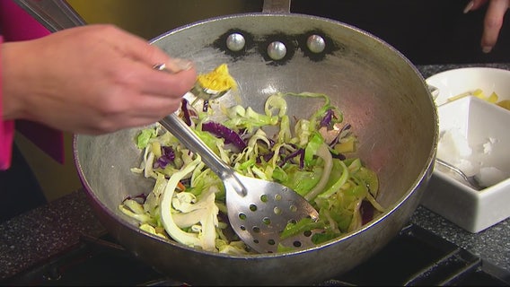 Making gut-friendly stir fry bowl