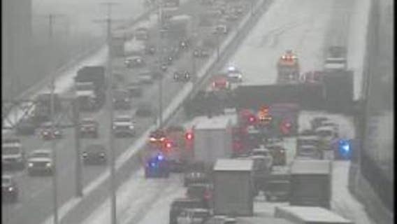 I-75 southbound reopened after semi rollover near Rouge River bridge