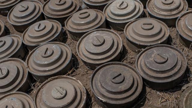 Man's novelty land mine causes state police bomb squad response