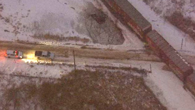 2 injured in car crash with train in Rose Township