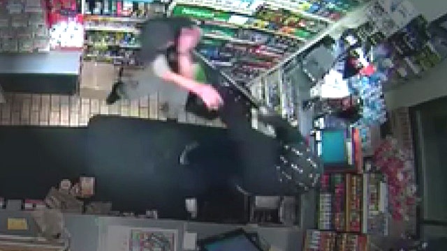 Clerk beaten with a shotgun in Livonia 7-Eleven robbery