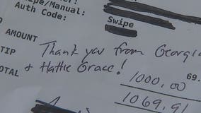 'I froze like a statue': Man leaves server $1,000 tip on a to-go order