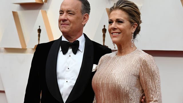 Tom Hanks, Rita Wilson taking diagnoses 'one day at a time'