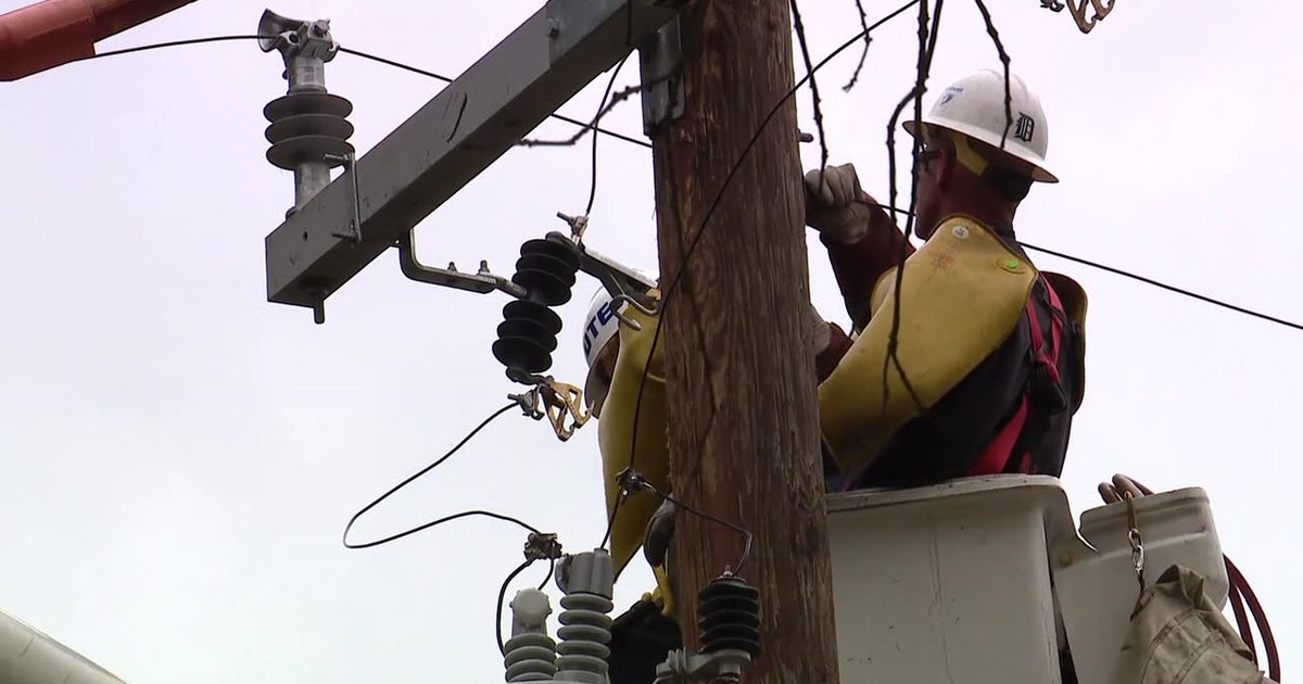 Metro Detroit Power Outages: Thousands without power as winds turn ...