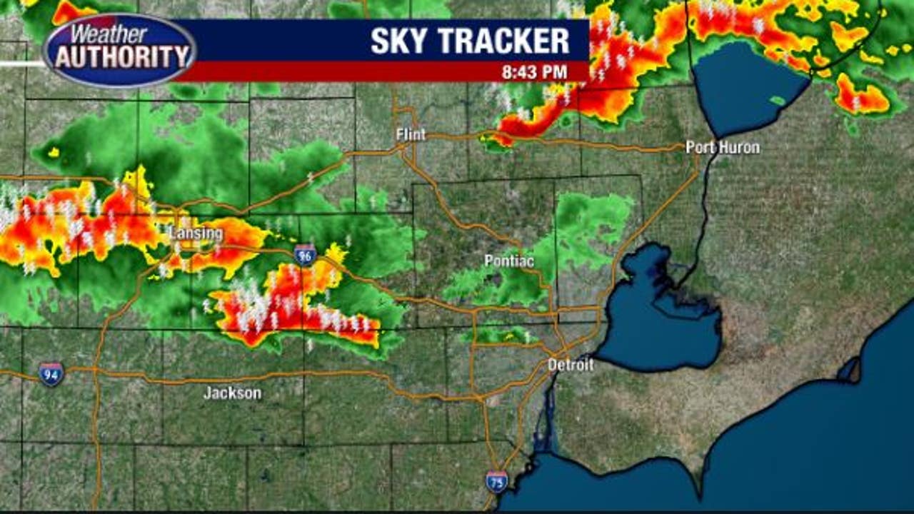 Severe Storms Roll Through Se Michigan