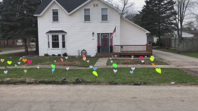 Brighton nurse's family leave 'love notes' in yard to encourage her in battle against COVID-19
