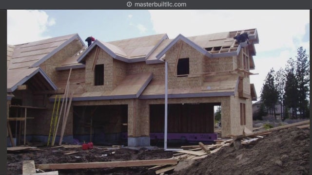 Metro Detroit building contractor impacted by ‘Stay home, Stay Safe’ extension 