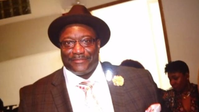 Fallen hero: Mourners remember Detroit fire captain who died from COVID-19