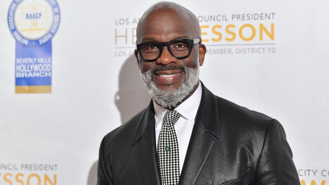 Detroit gospel singer BeBe Winans reveals he and, mother and brother all diagnosed with COVID-19