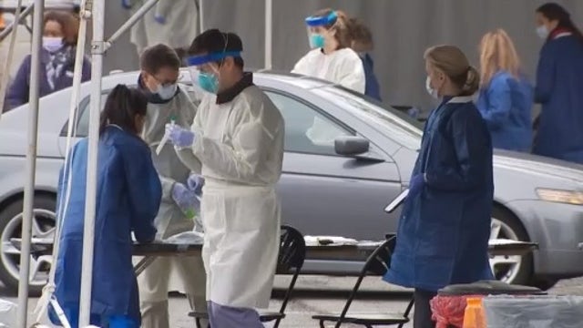 Duggan shares dropping COVID-19 numbers in Detroit, still urges caution