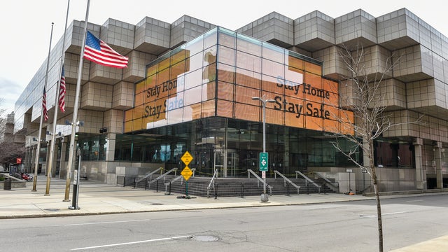 Front line workers in Detroit share anxieties with Duggan, city leaders