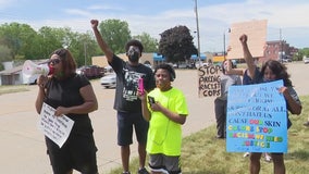 Demonstrators want Shelby police chief fired for promoting police brutality, calling protesters 'subhumans'