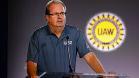 Ex-UAW president Gary Jones pleads guilty to charges in federal corruption probe