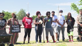 Protesters call for resignation, charges after Detroit police accelerate car through crowd