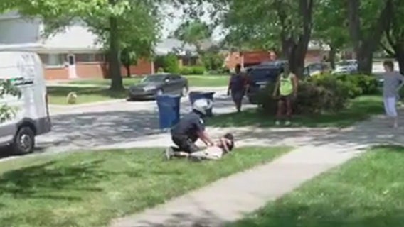 Macomb County Prosecutor rejects Warren PD request for charges against Amazon driver parked wrong way