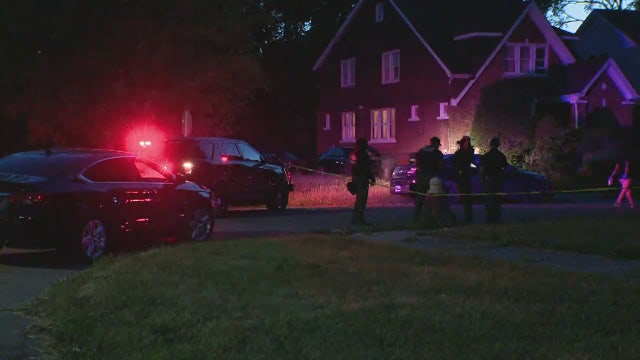 27-year old man shot inside car dies on Detroit's east side