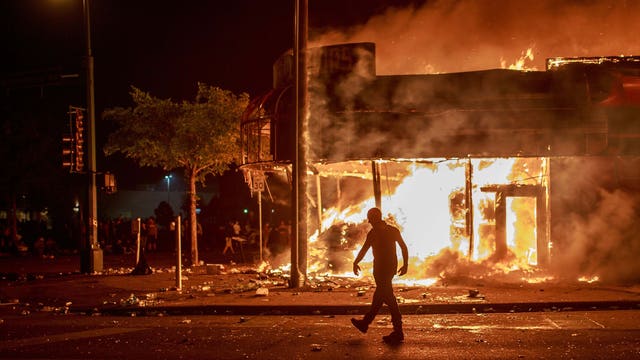 George Floyd's brother criticizes violent protesters: 'Don’t tear up your town’