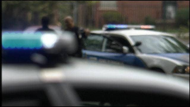 3 teens critically injured after shooting at illegal street gathering in Detroit