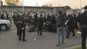 Political leaders want investigation of Detroit police use of force on protesters