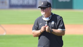 Tigers manager Gardenhire announces immediate retirement