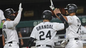 Abreu homers twice as White Sox rout Tigers 14-0