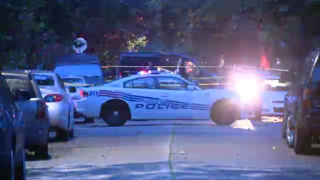 Man found shot to death in Detroit street, woman injured 