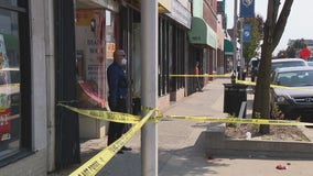 Jewelry store owner shoots robbery suspect 4 times after being stabbed in the head