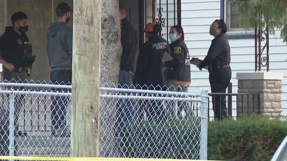 Sources say Detroit firefighter returned to work with blood on him after shooting of man