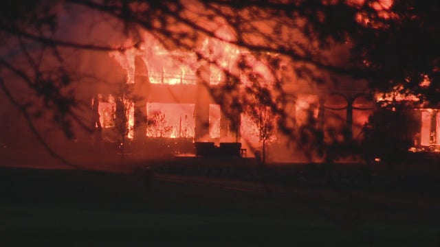 7,000-square ft home destroyed by fire in Bloomfield Twp.