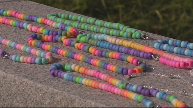 Woman creates decorative mask chains for kids, donates to Children's Hospital