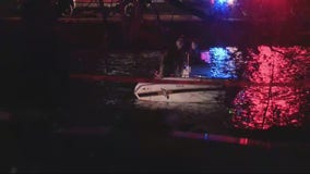 Dive teams recover 2 bodies after car ends up in Pontiac lake