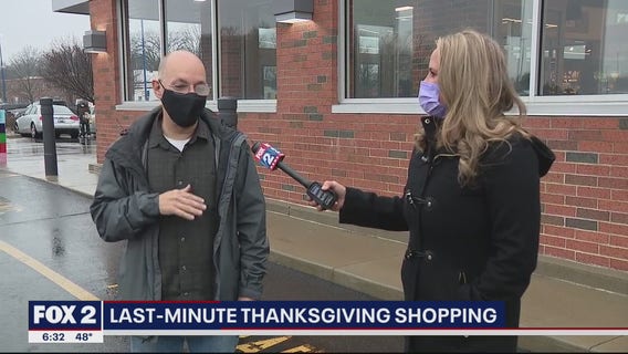 Last-minute shopping before Thanksgiving