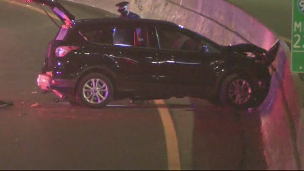4 children hospitalized in 2 car crash on I-94 ramp at Cadieux