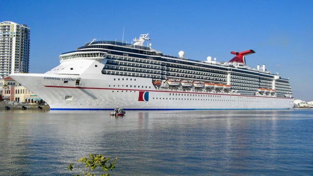 Carnival Cruise Line suspending all US sailings through January