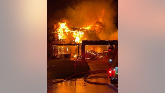 Rochester Hills family loses everything in Sunday morning house fire