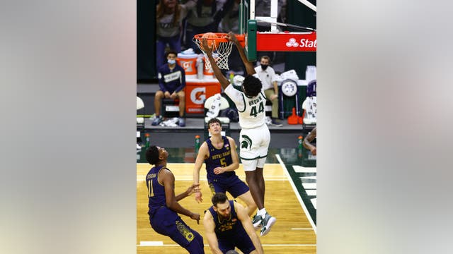 No. 13 Michigan State coasts to 80-70 win over Notre Dame