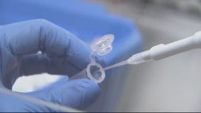 Moderna COVID-19 vaccine gets endorsement from U.S. government advisory panel