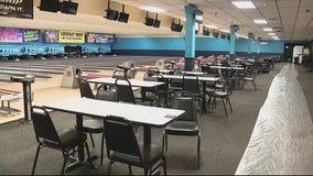 Westland bowling center owner writes obituary for dying business