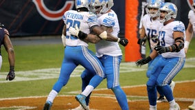 Stafford throws 3 TDs, Lions rally to beat Bears 34-30