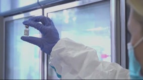 Michigan hospital workers first to get COVID-19 vaccines in state