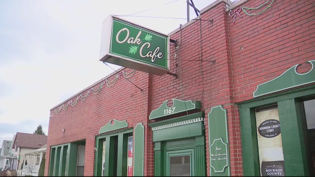 'Hostile' reception of state inspector at Wyandotte bar still serving customers leads to police call